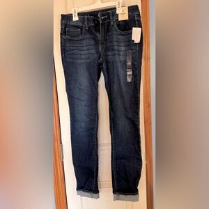 So juniors skinny jeans size 5 NWT